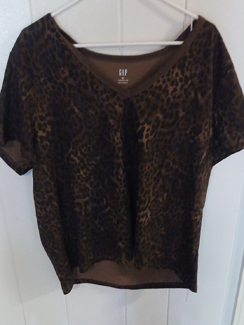 GAP Brown and Black Short Sleeve Leopard Print Tee